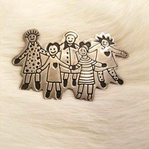 VTg EFS Sterling‎ Save Children Brooch 2596